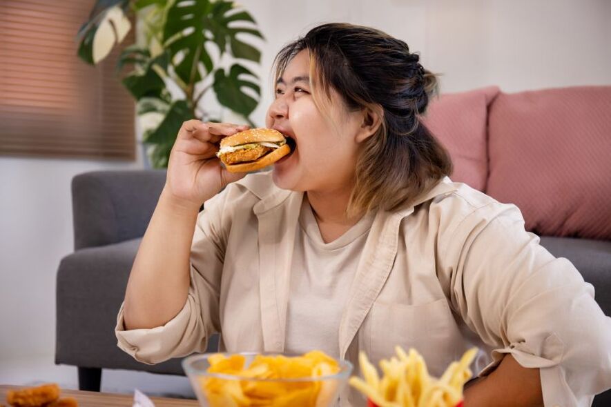 Junk Food féiert zu Iwwergewiicht